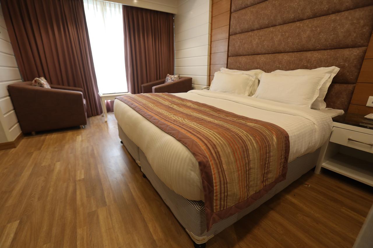 Milestone Inn & Spa Mussoorie Extérieur photo